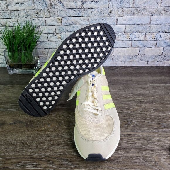 New Adidas Adidas Marathon Tech - Picture 8 of 9